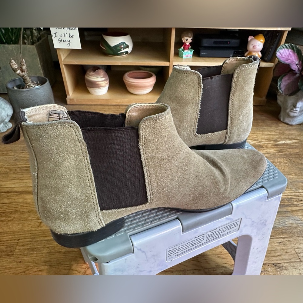 ASOS REAL SUEDE BOOTS